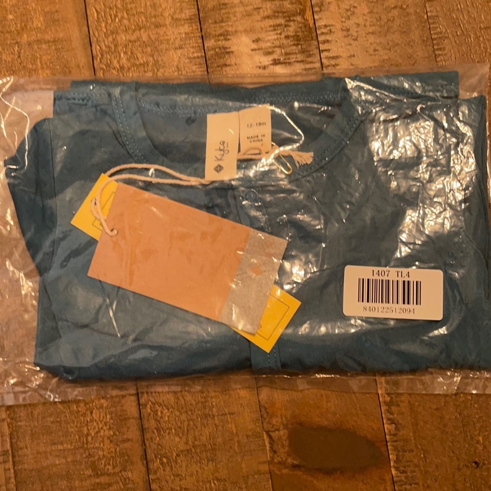 Kyte Long sleeve body suit